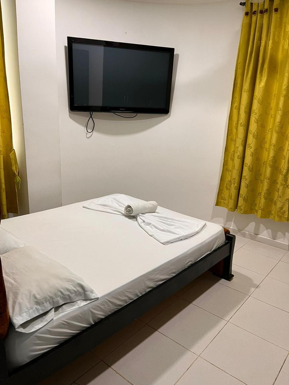 Aw Hotel Rodadero Suites 圣玛尔塔 外观 照片