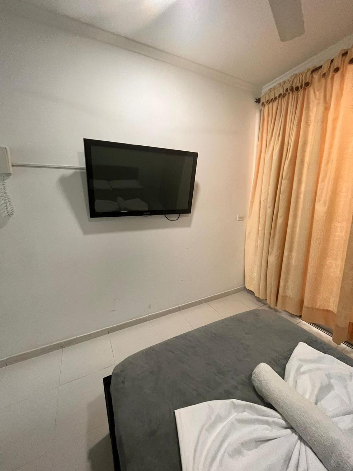 Aw Hotel Rodadero Suites 圣玛尔塔 外观 照片